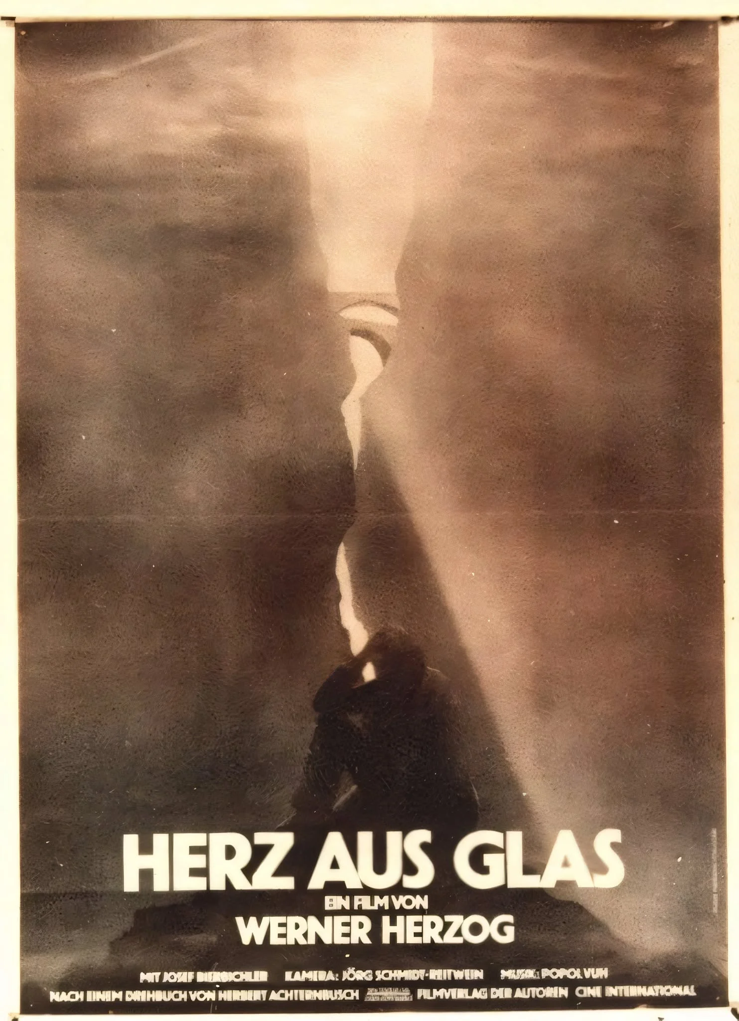 Srdce ze skla (Herz aus Glas, 1976): Somnambulní proroctví a rozpad řádu / Heart of Glass (1976): The Somnambulistic Prophecy