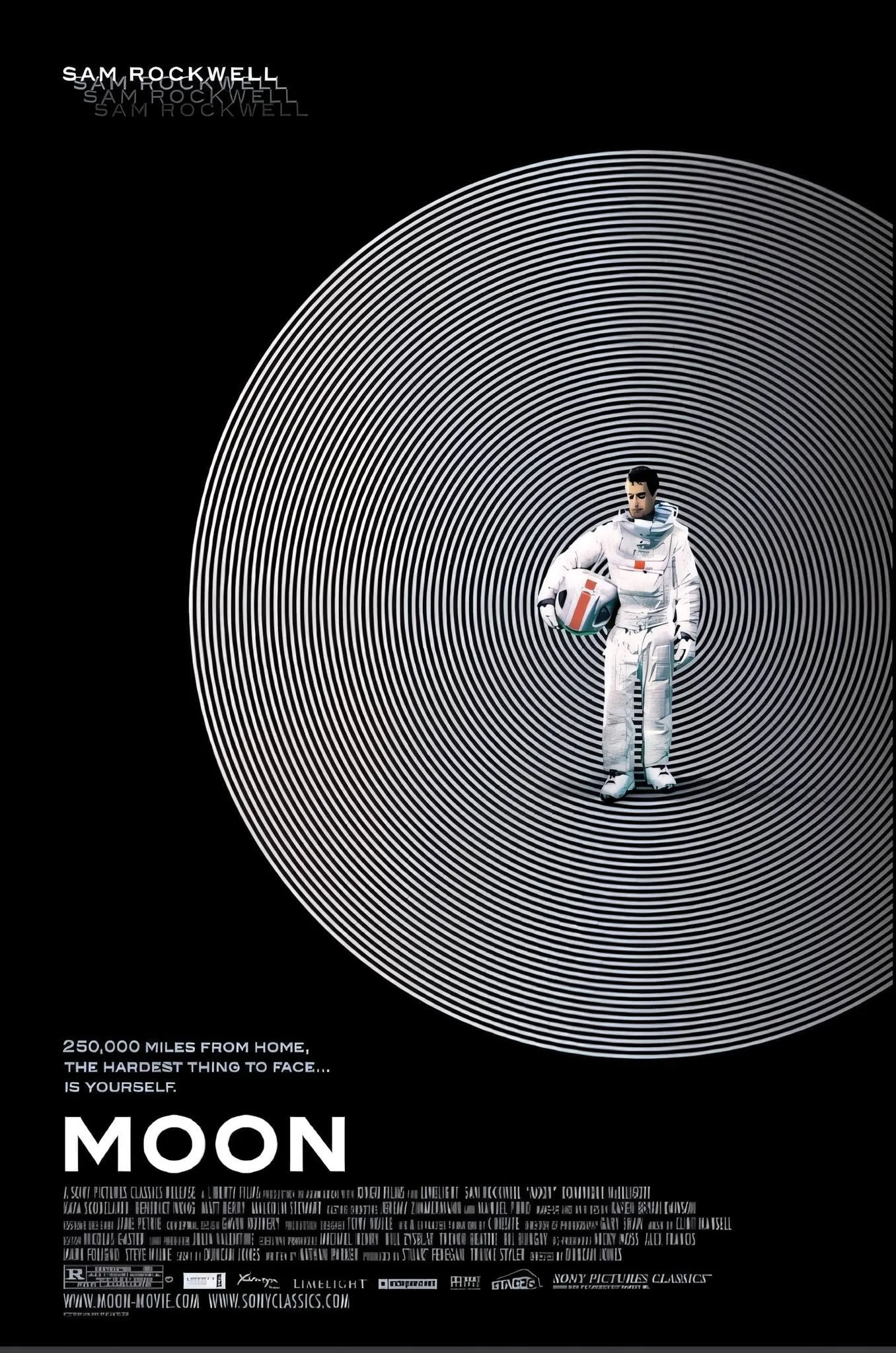 Moon (2009): Existenciální izolace a horor korporátní recyklace / Moon (2009): Existential Isolation and the Horror of Corporate Recycling